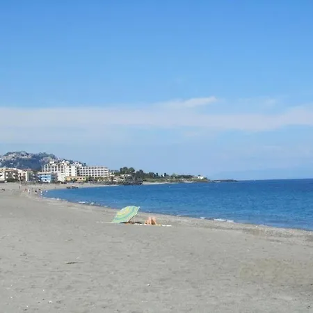 Ferienwohnung Fuer 2 Personen Ca 36 M In Naxos, Sizilien Ostkueste Von Sizilien Apartment
