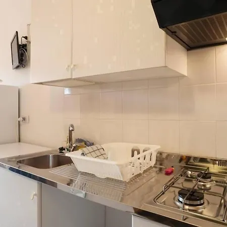 Ferienwohnung Fuer 2 Personen Ca 36 M In Naxos, Sizilien Ostkueste Von Sizilien * Giardini Naxos
